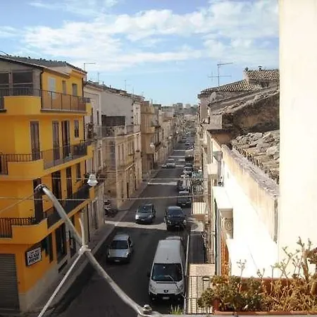 Casa Magiu' * Scicli